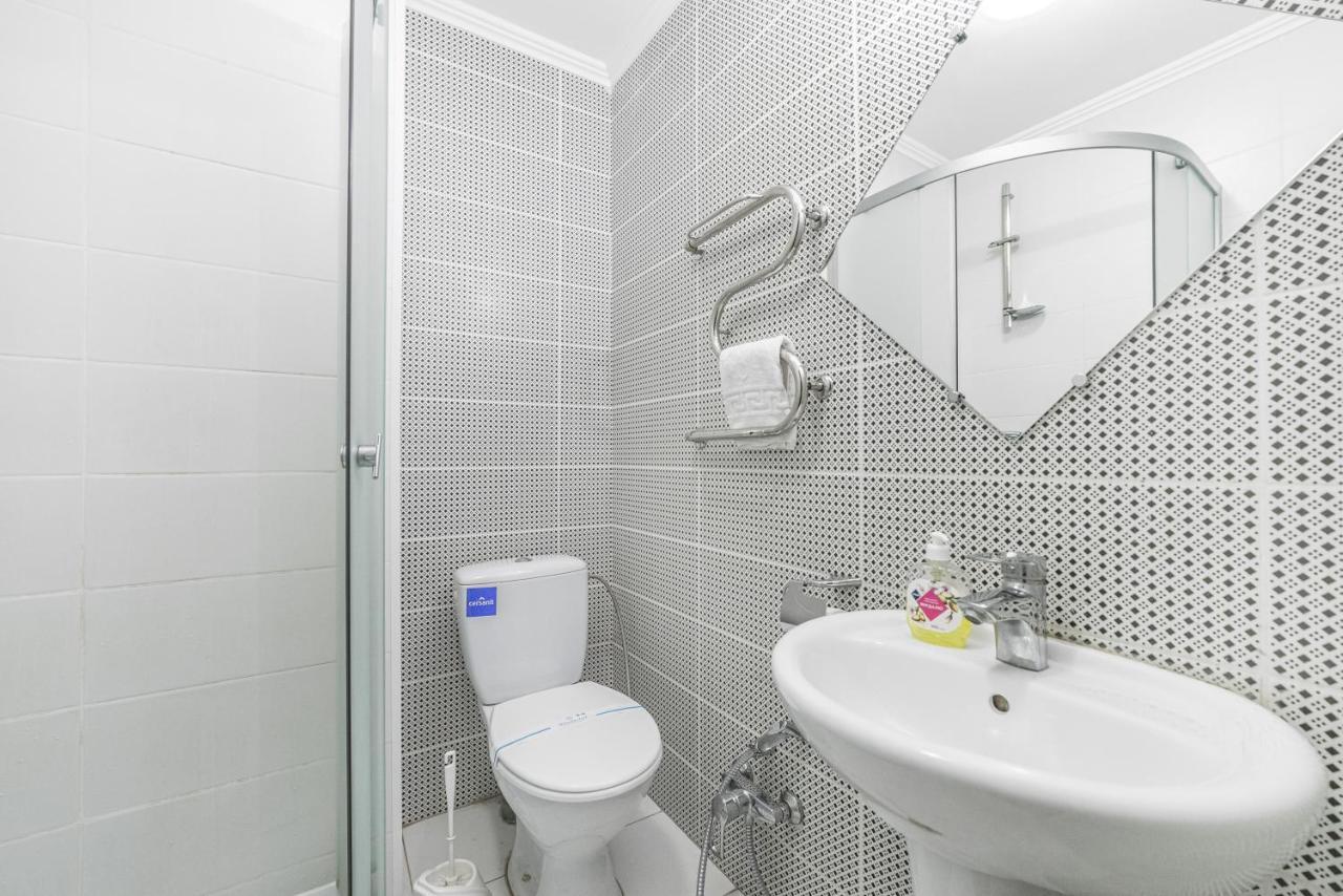 Primorskiy Suite Odessa Exterior photo