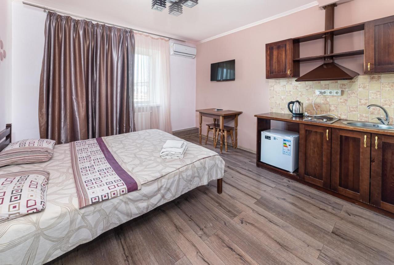 Primorskiy Suite Odessa Exterior photo